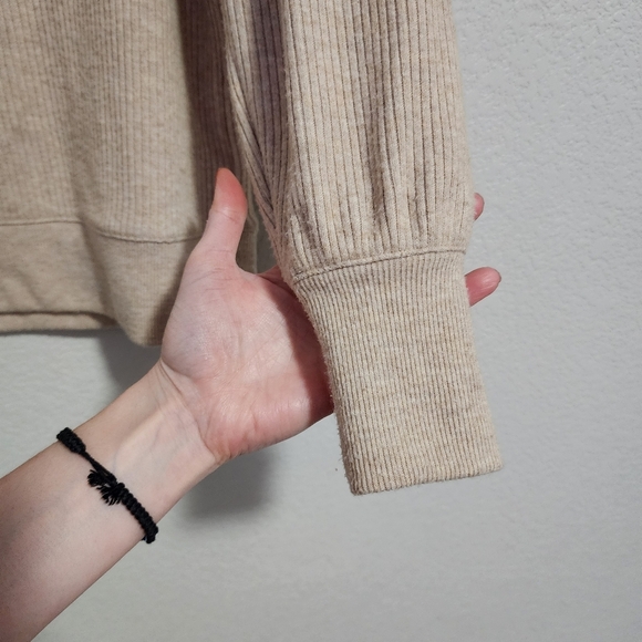 J.CREW Brushed rib puff-sleeve crewneck in latte size S - Picture 5 of 8